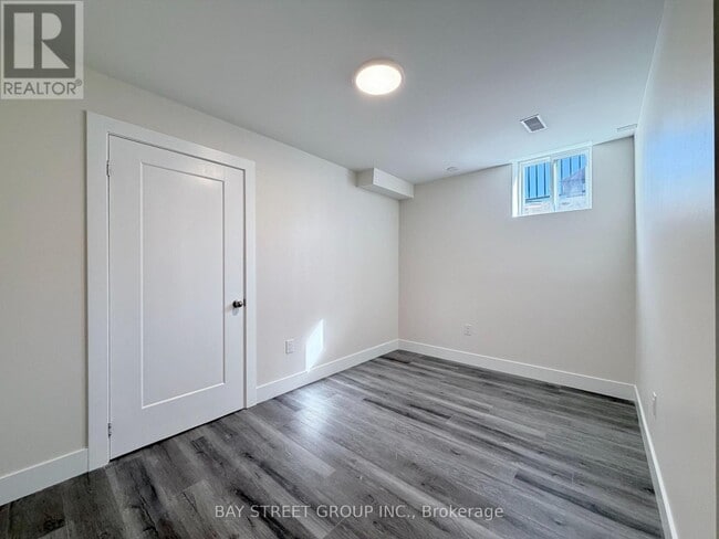 Photo - 1 Kenneth Ross Bnd