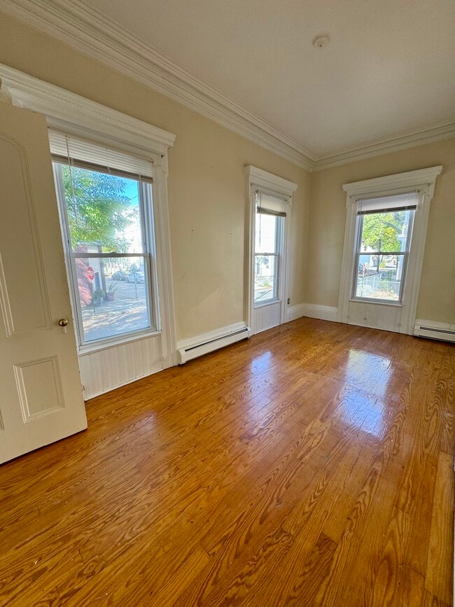 Photo - 123 Almy St Unidad 1F