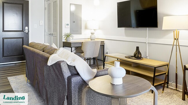 Photo - 335 W 9th St Unit 324.1403842