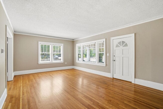 Photo - MF 43 - Kelly Avenue Unit MF 43 - 3738