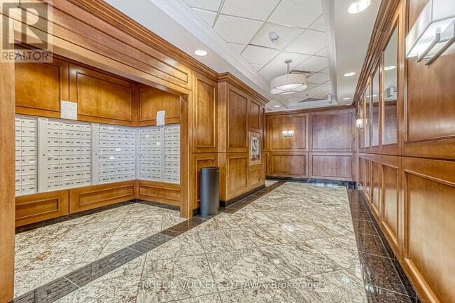 Photo - 195 Besserer St Unité 804