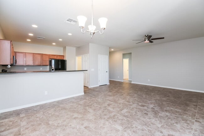 Photo - 4520 W Alabama Ln