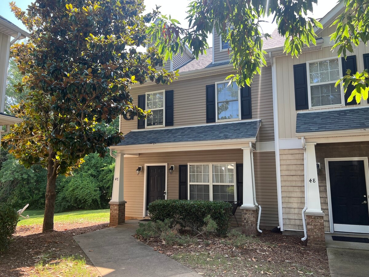 Photo - 284 Meigs Dr