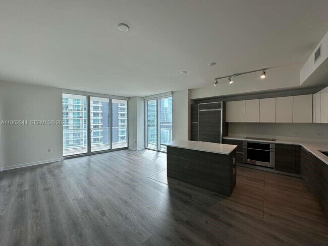 Photo - 1100 S Miami Ave Unit 2401