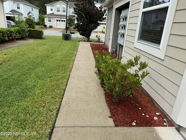 Photo - 398 Richmond Dr