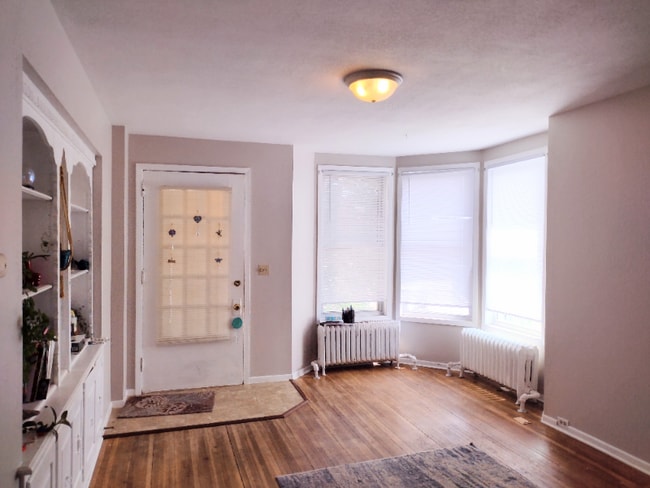 Photo - 313 S 21st Ave E Unit 2