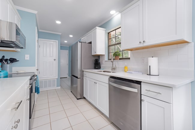 1344 Bayshore Terrace
