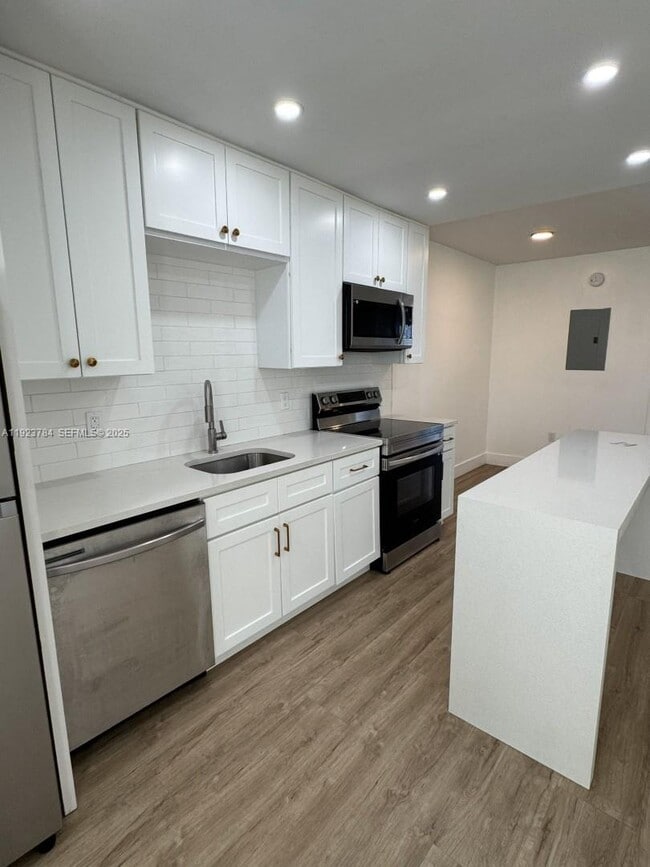 Photo - 1720 Cleveland St Unit 110w