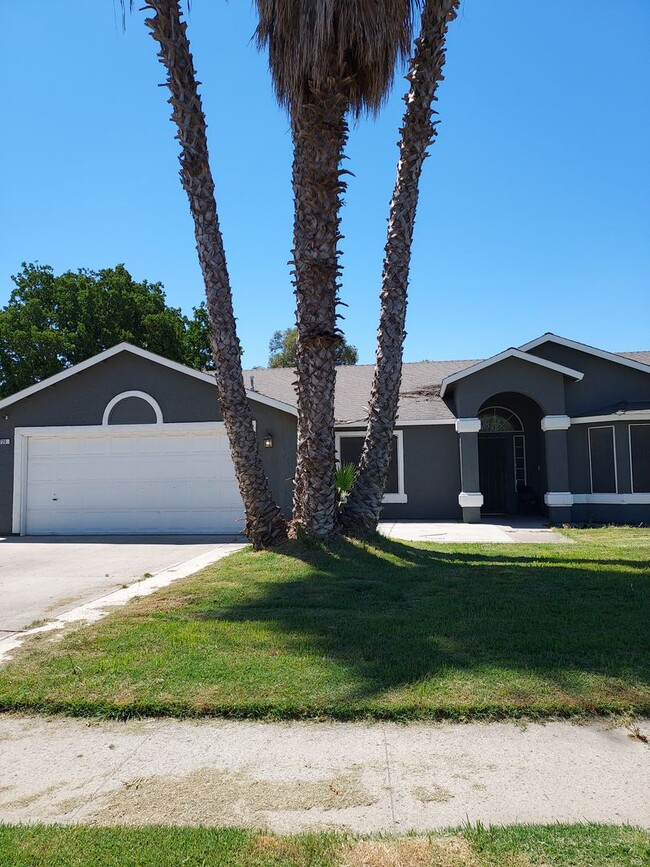 Four bedroom w/ Studio - Four bedroom w/ Studio Casa