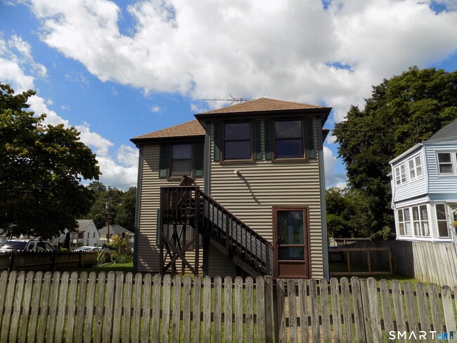 Photo - 23 Alder St Unit 2