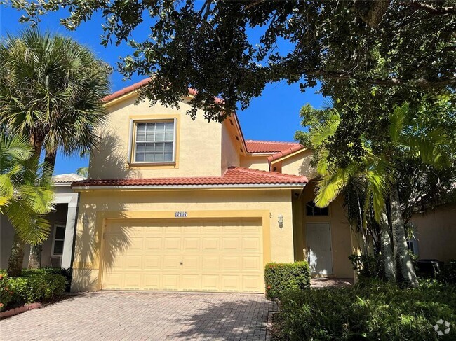 Building Photo - 17137 SW 13th St Rental