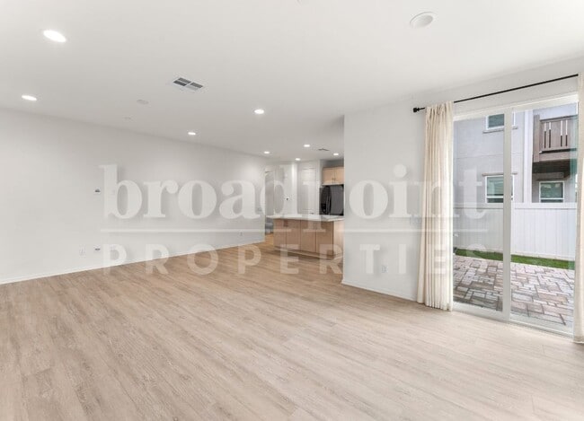 Photo - 1190 Via Candelas