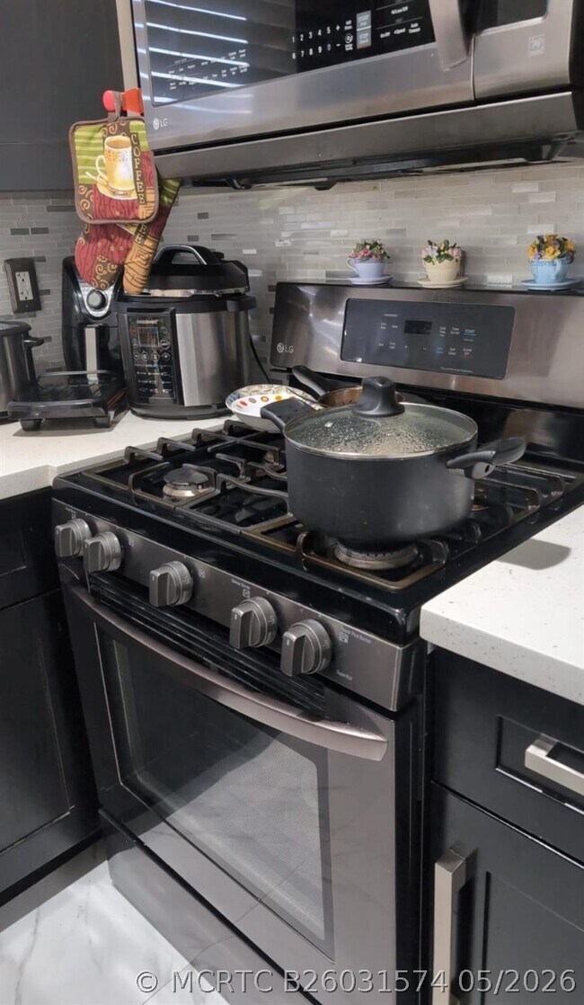 4655 Palm Ave Unit 325