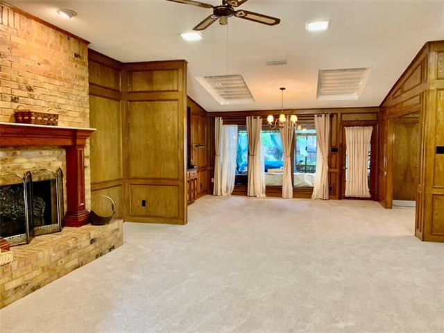 Photo - 2104 Chestnut Hill Ln