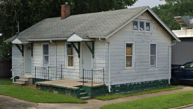 Building Photo - 305 S Beiger St Rental