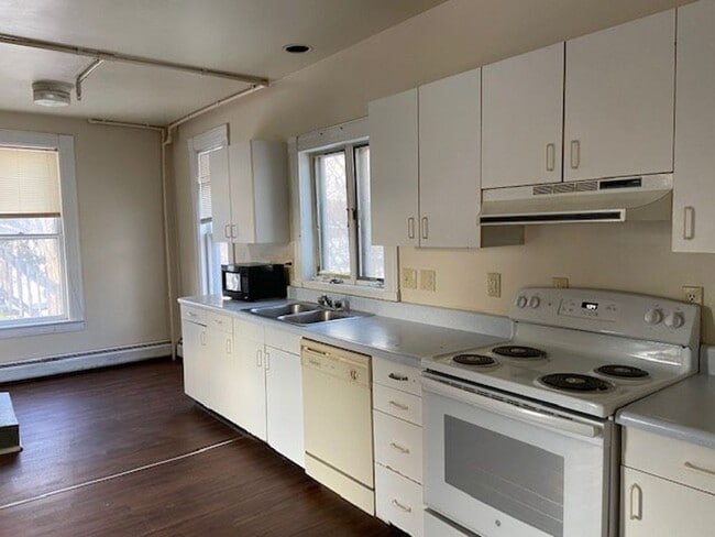 Photo - 56 Lincoln Ave Unit #2