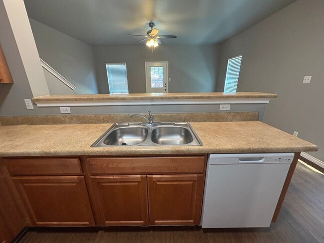 Photo - Newly Renovated Town-home