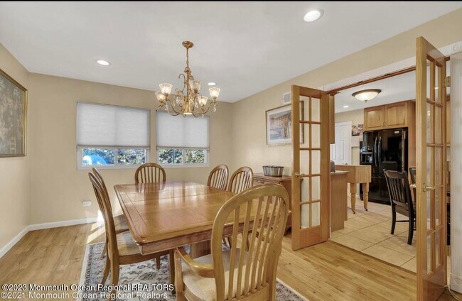 Photo - 1111 Madison Ave