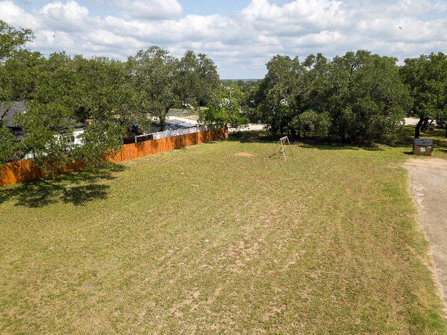 Photo - 114 Scofield Ave