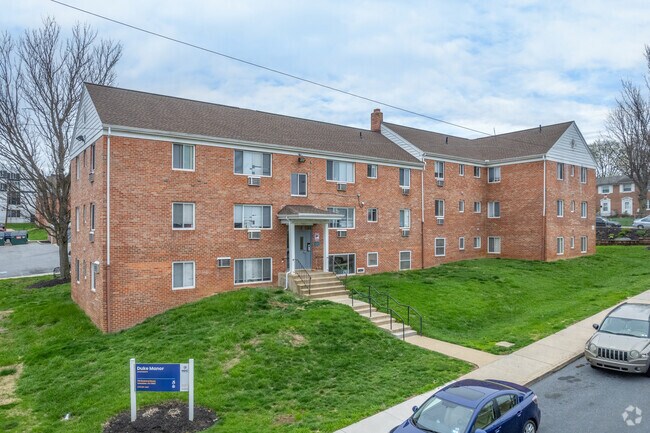 Photo - Duke Manor Apartments