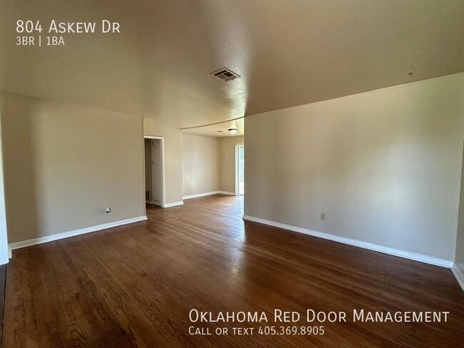 Photo - 804 Askew Dr