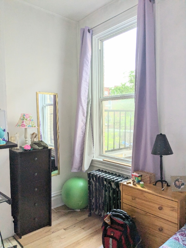 Photo - 5434 Howe St