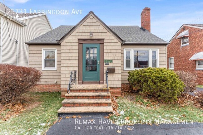 Building Photo - 25731 Farringdon Ave