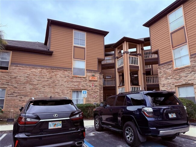 Building Photo - 494 N Pin Oak Pl Unit 206
