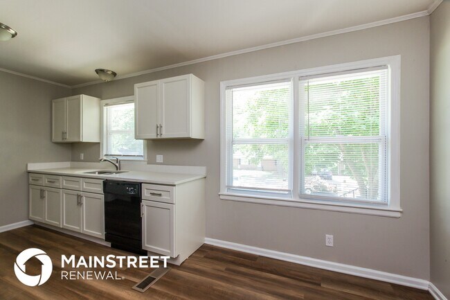 Photo - 815 Wilbrown Cir