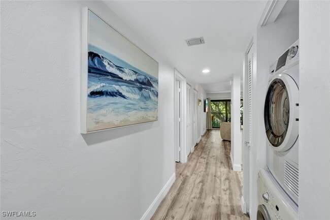 Photo - 600 Neapolitan Way Unidad 257