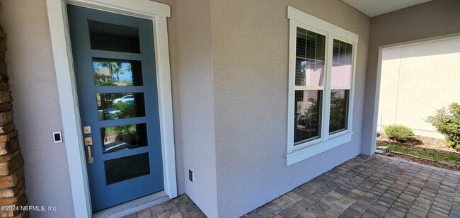 3173 Montilla Dr