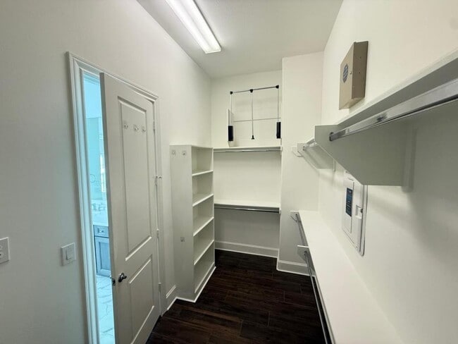 Photo - 10760 Craighead Dr