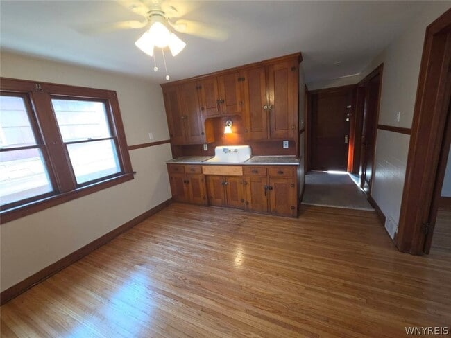 Photo - 490 S Ogden St