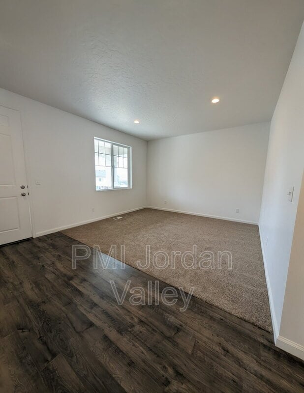 Photo - 2123 Wallflower Dr