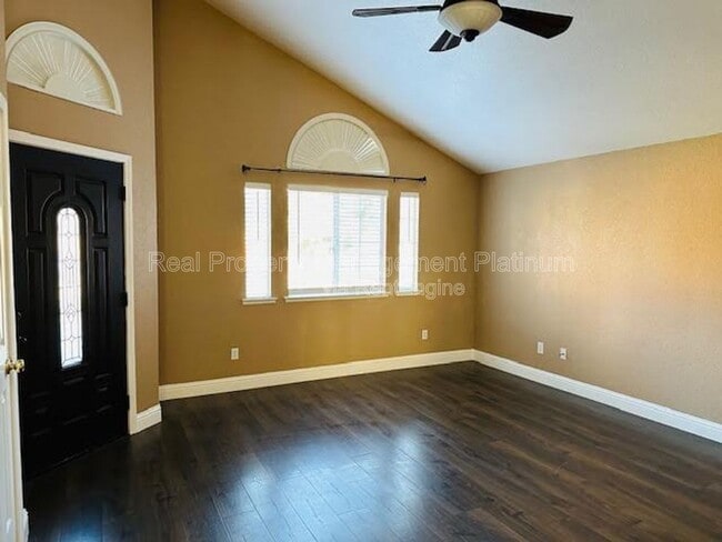 Photo - 6215 N McCaffrey Ave