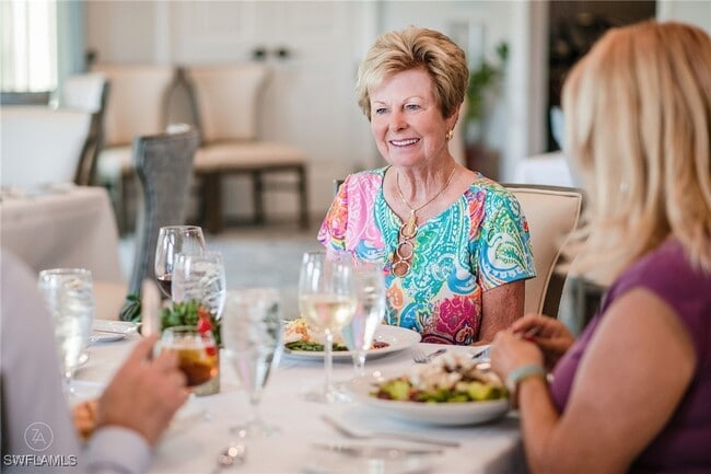 Building Photo - 2700 Cypress Trace Cir Unit 3134