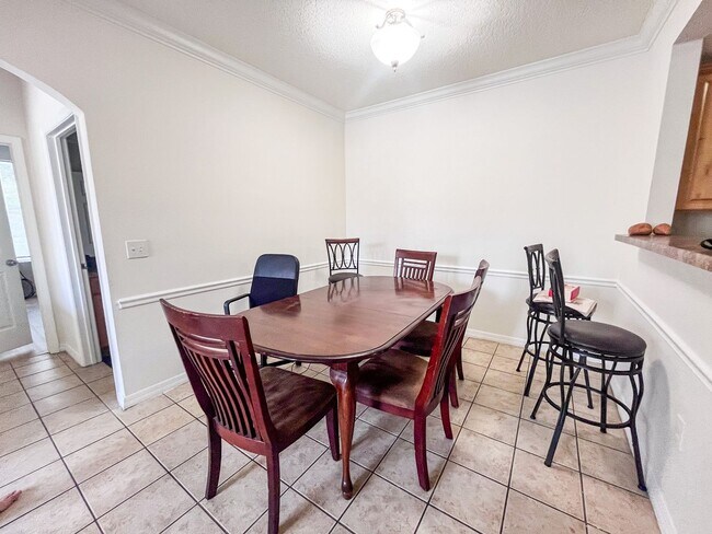 Photo - Campus View 1257 #214