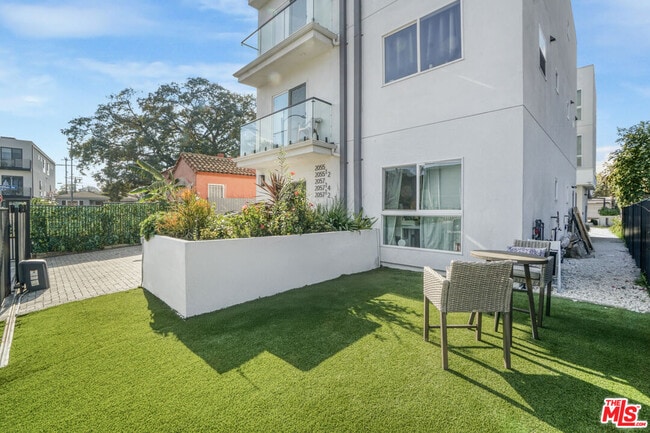 Photo - 2057 S Garth Ave