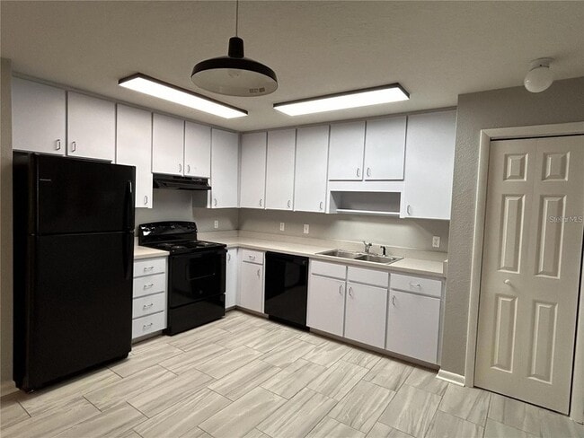 Photo - 911 NW 4th Ave