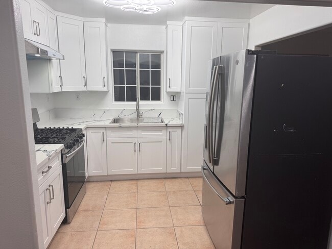 Photo - 8419 Avalon Blvd Unidad 8419