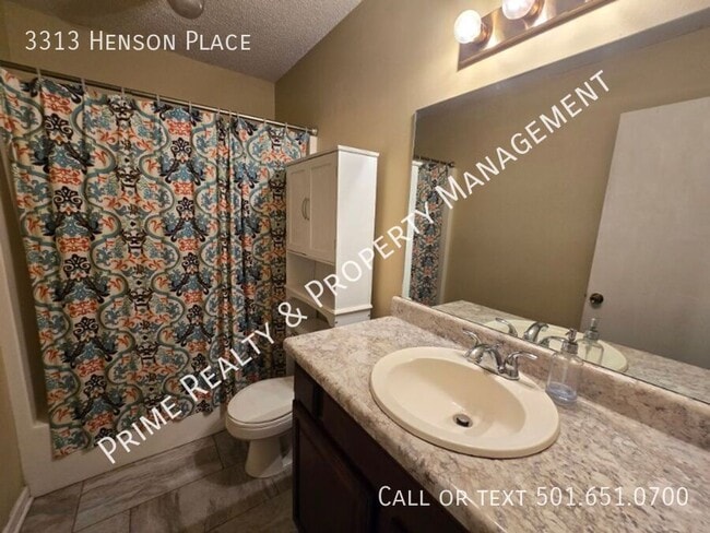 Photo - 3313 Henson Pl