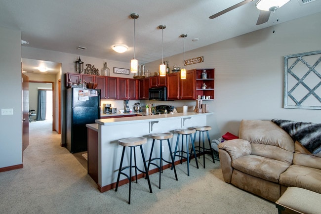 Fairchild Flats - 1614 Fairchild Road