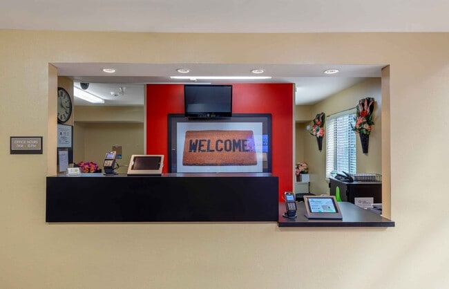 Furnished Studio-Raleigh - North Raleigh - Wake Towne Drive