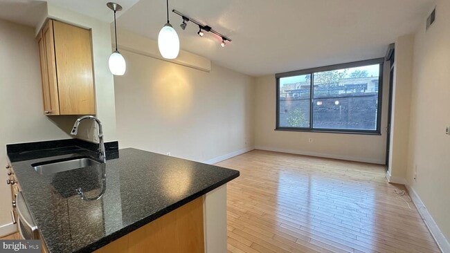 Photo - 2001 15th St N Unit 320