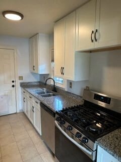 Photo - Charming 2-Bedroom Single Family Home with HUGE lot! Available 3/1