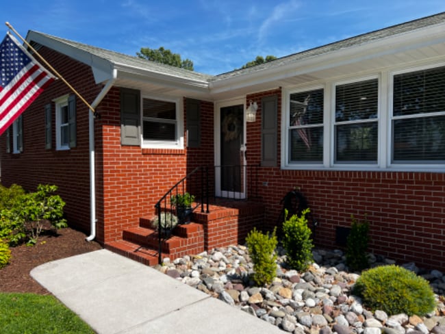 Photo - 101 Mary Ann Dr