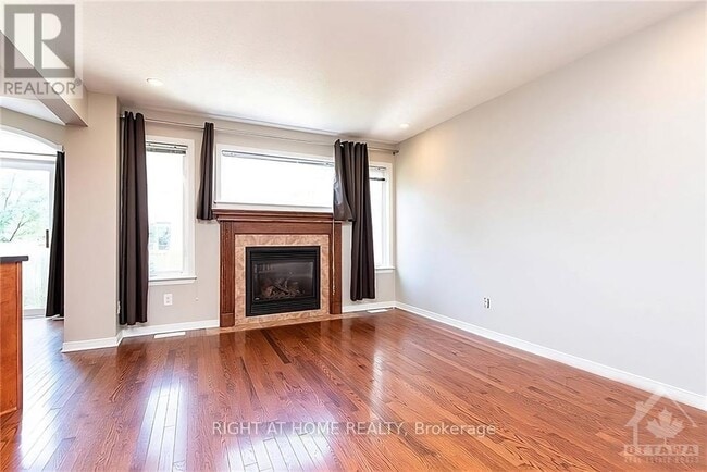 Photo - 626 Braecreek Ave