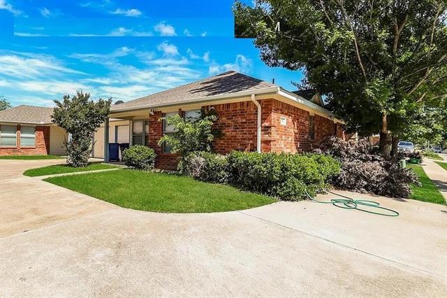 Photo - 136 Stewart Bend Ct