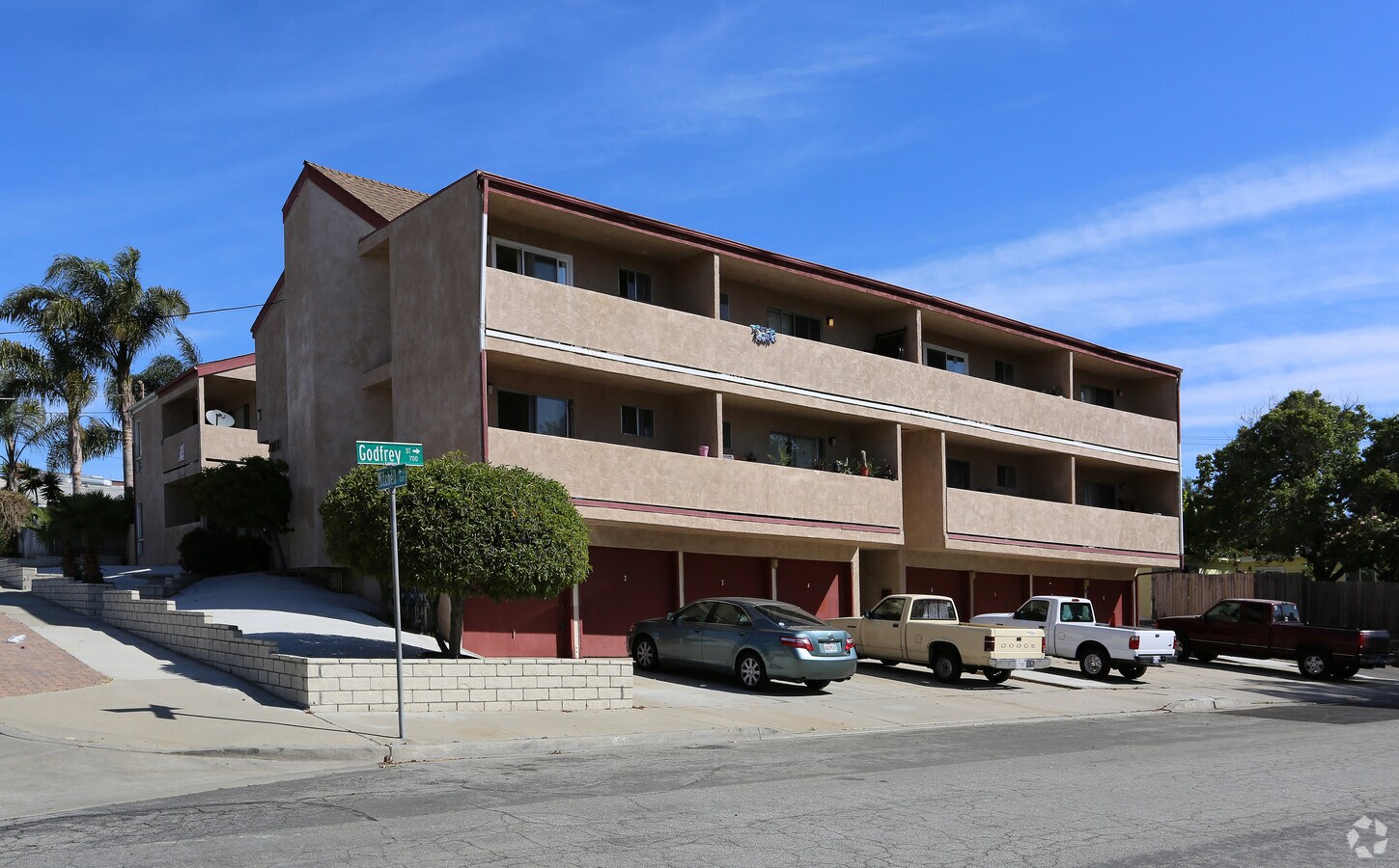 Photo - 1222 Mitchell St Apartments
