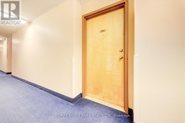 Photo - 3050 Ellesmere Rd Unit 903